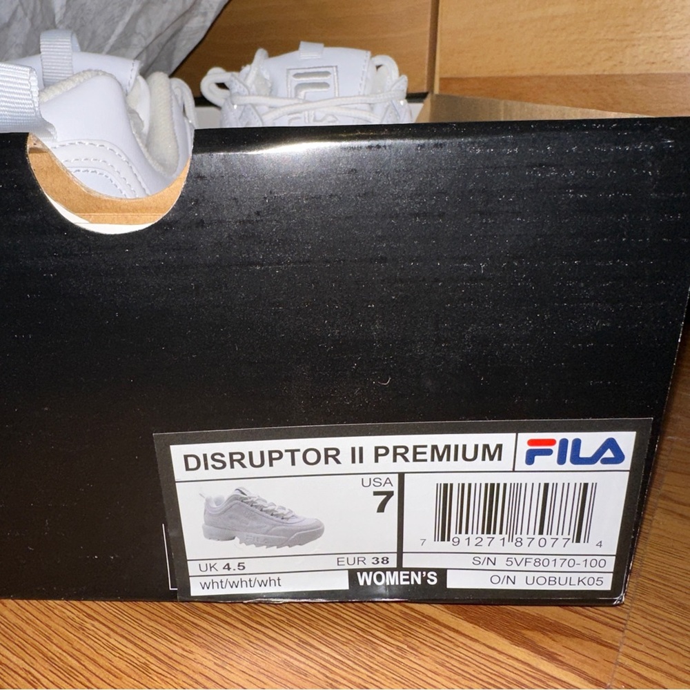 Fila White Women's Sneakers - Picture 4 of 5